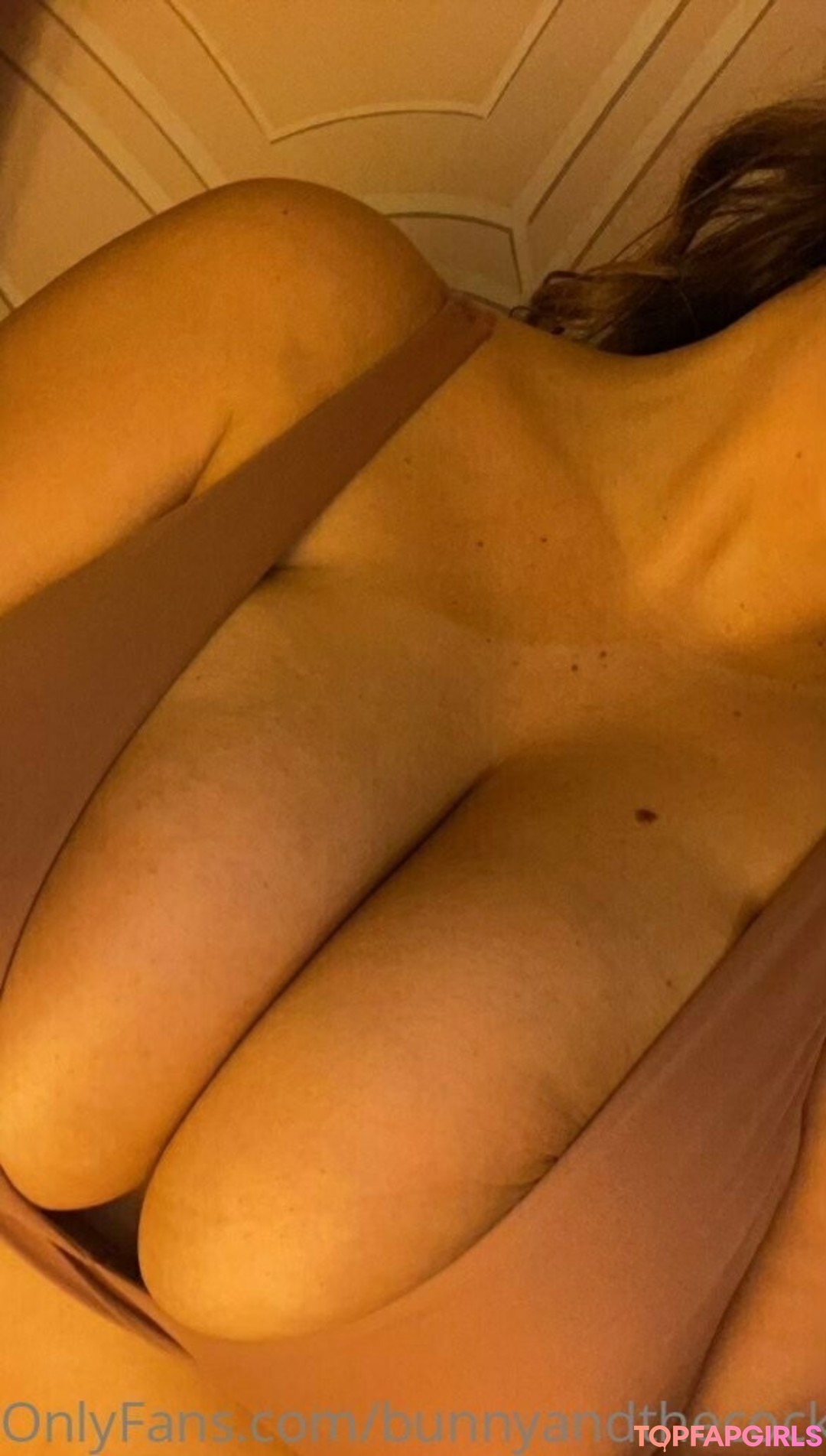 Foto di nudo di fuga di OnlyFans di Bunny And The Cock #138
