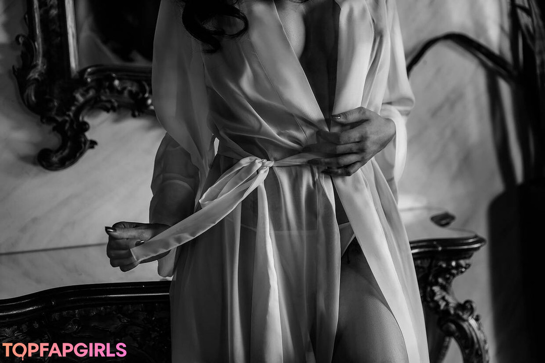 Foto di nudo di fuga di OnlyFans di Lera Himera #422