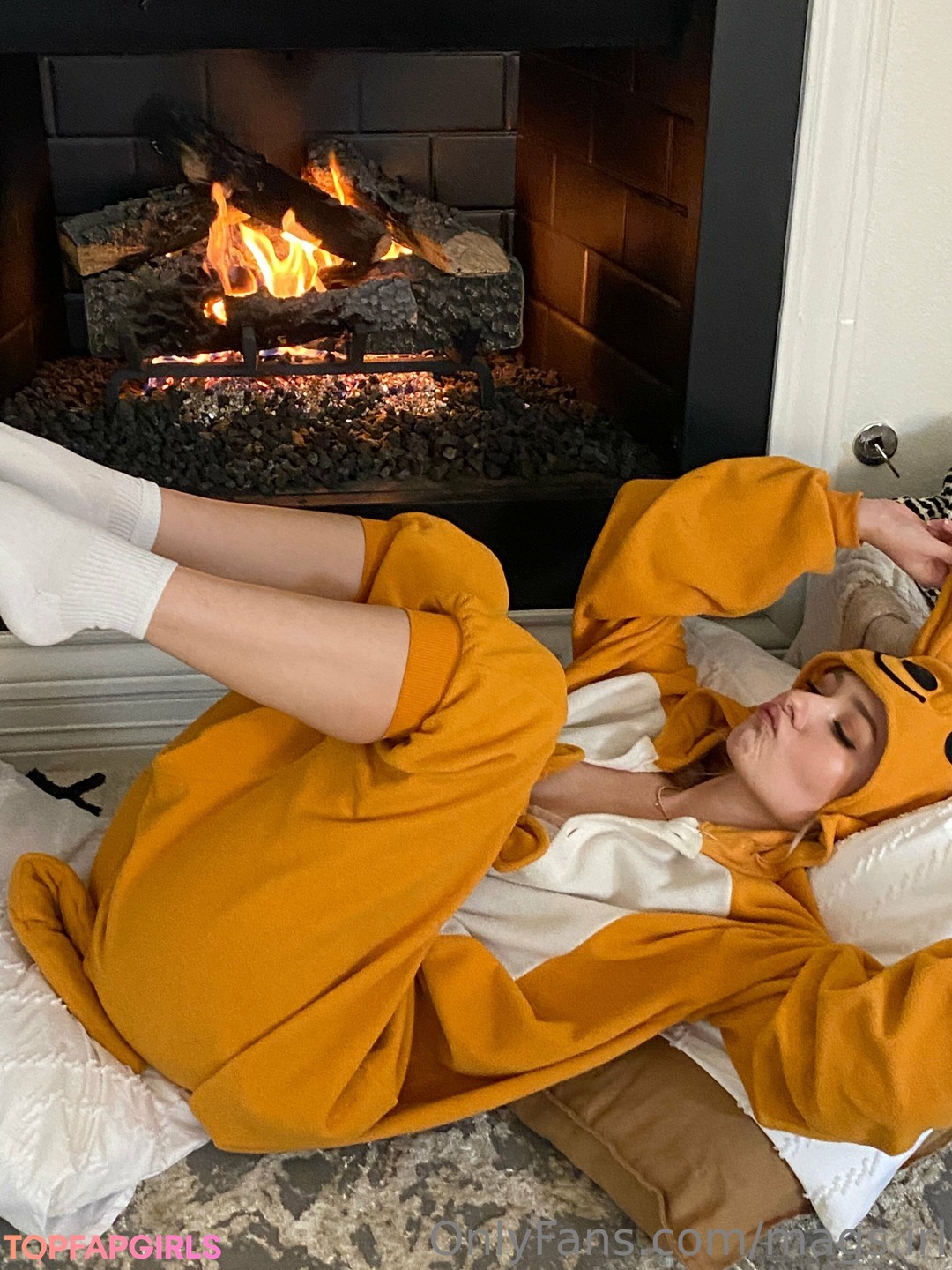 Foto di nudo di fuga di OnlyFans di Omgcosplay #714