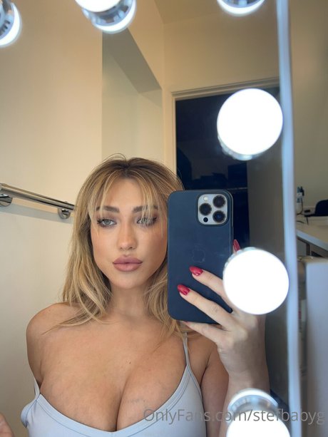 Stefanie Knight