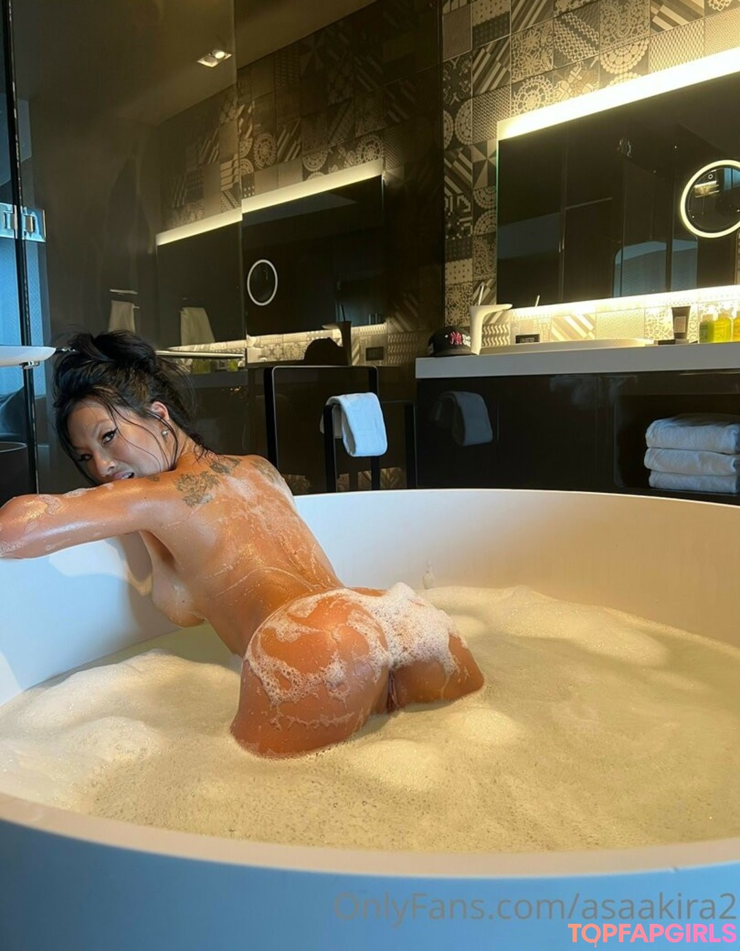 Foto di nudo di fuga di OnlyFans di Asa Akira #311