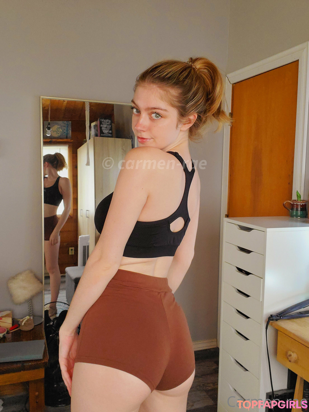 Foto di nudo di fuga di OnlyFans di Carmenrae #1823