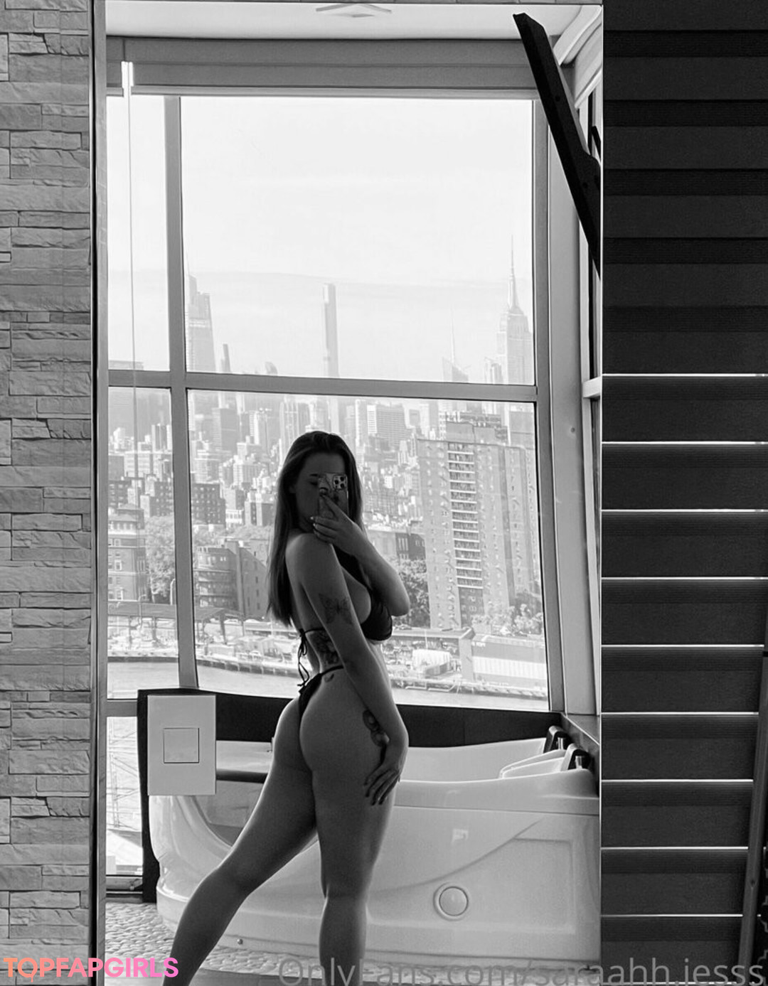 Foto di nudo di fuga di OnlyFans di Sarah Jess #337
