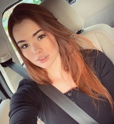 Sabrina Lynn