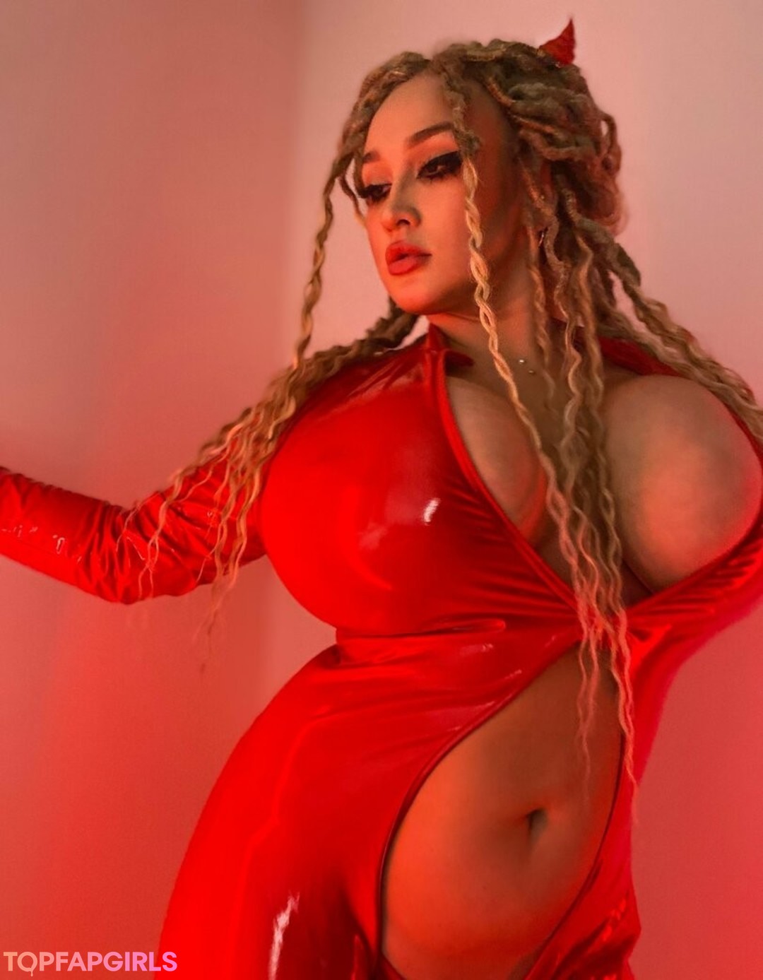 Foto di nudo di fuga di OnlyFans di Cheryl Blossom #878