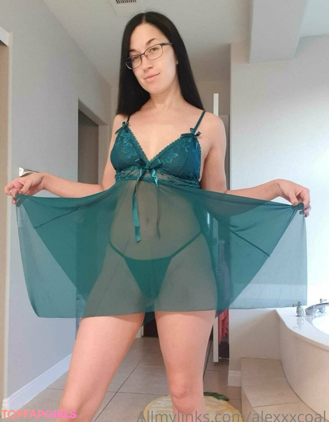 Foto di nudo di fuga di OnlyFans di Alex Coal #628