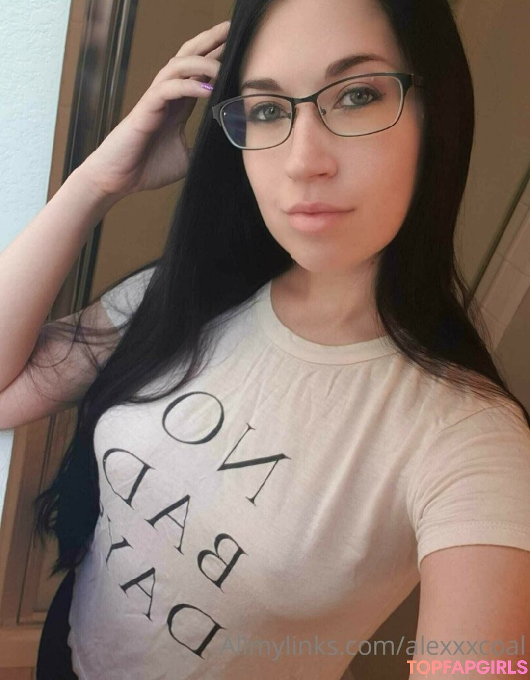 Foto di nudo di fuga di OnlyFans di Alex Coal #661