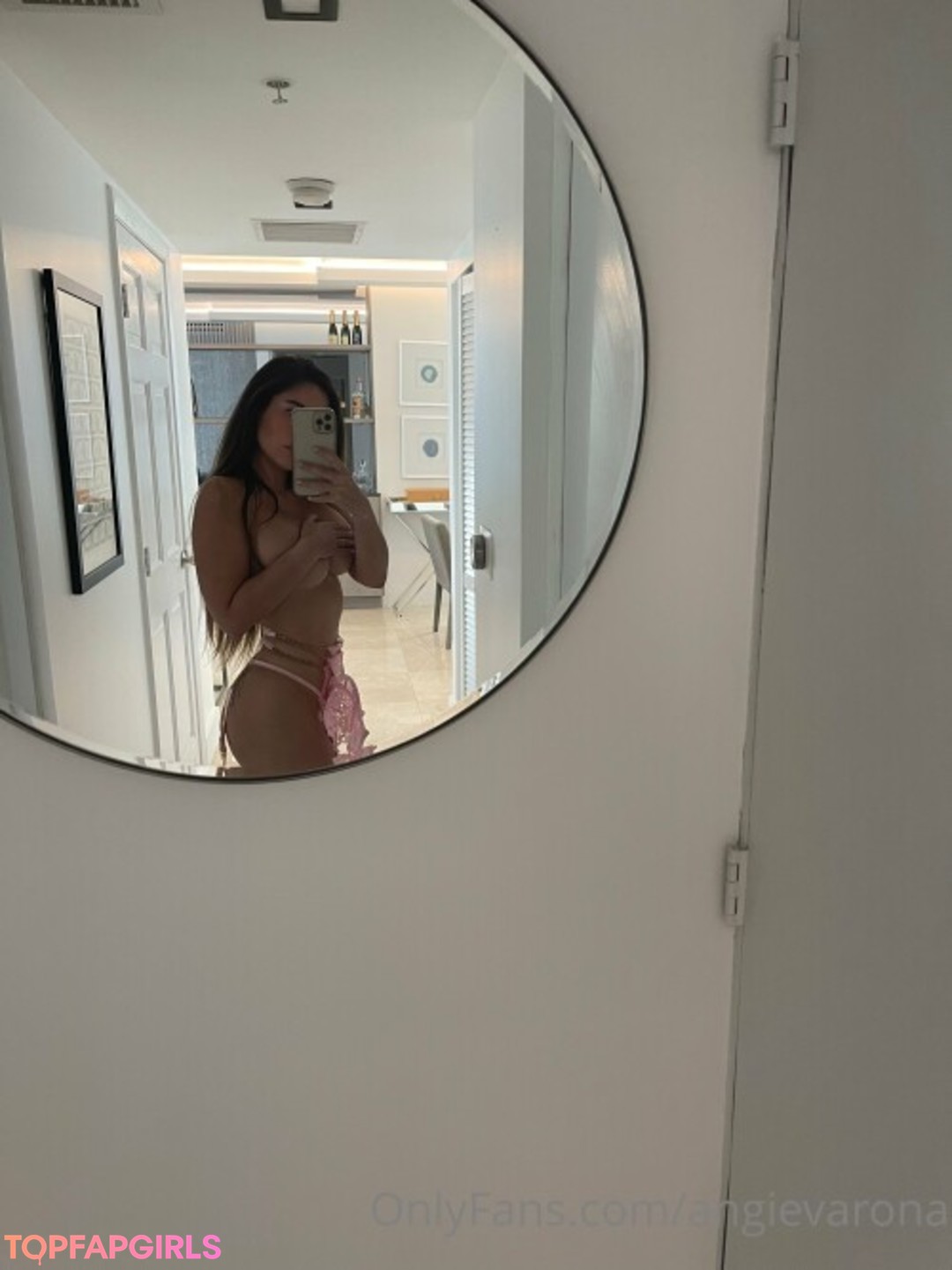 Foto di nudo di fuga di OnlyFans di Angie Varona #85