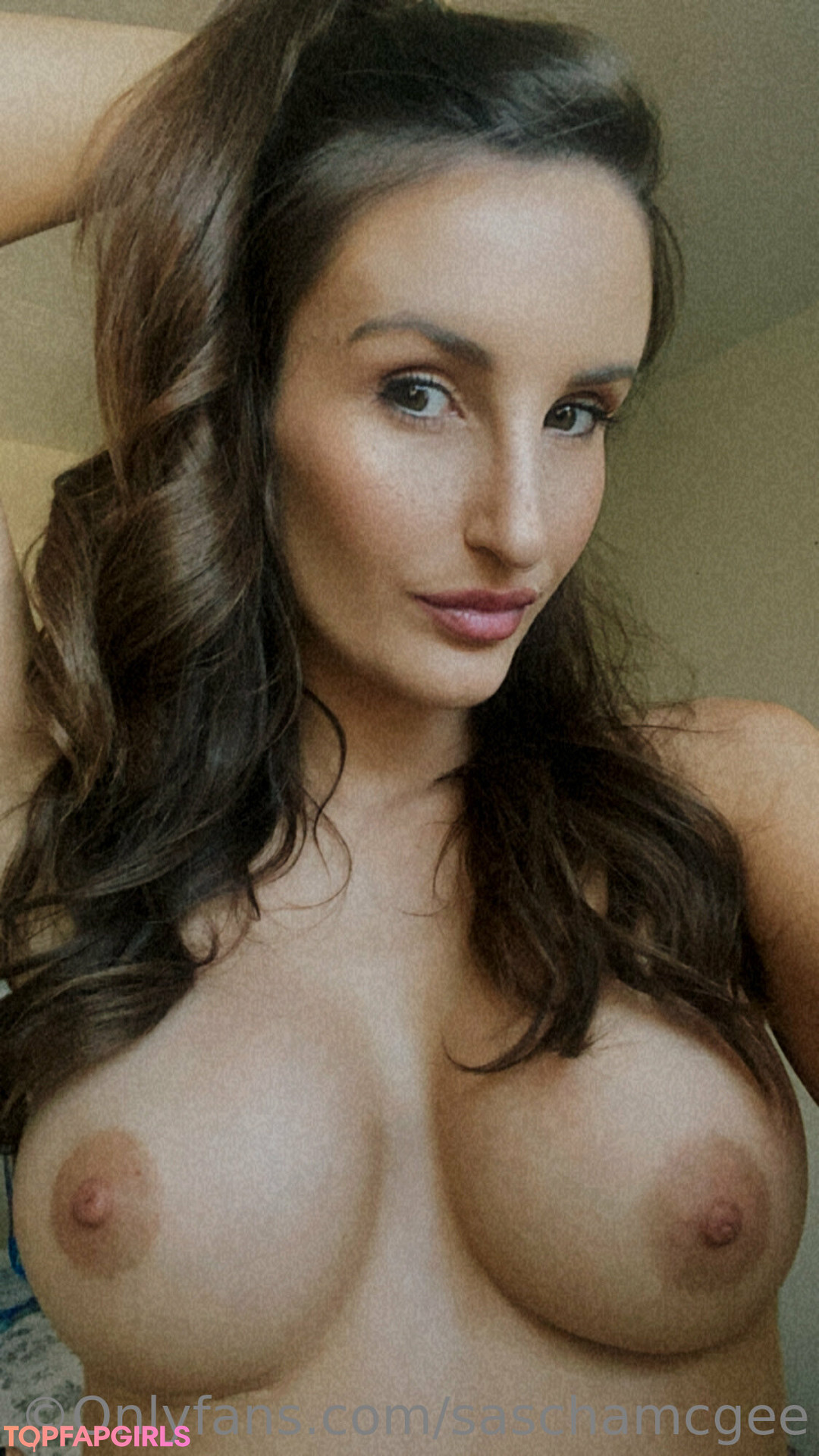 Foto di nudo di fuga di OnlyFans di Tmcgeexx #894