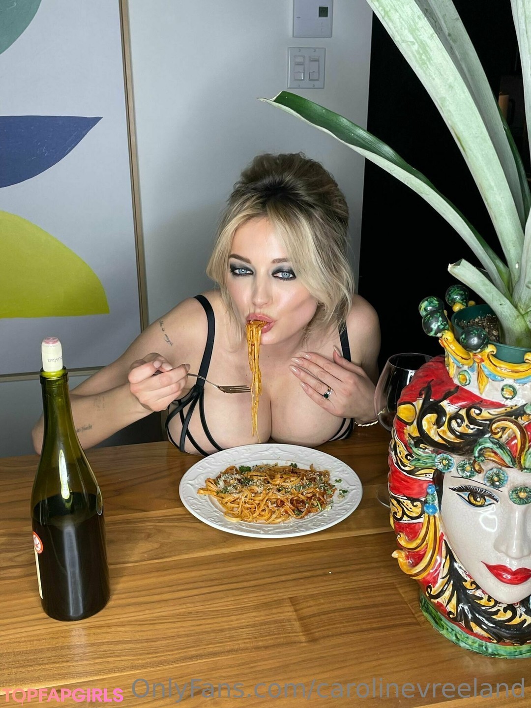 Foto di nudo di fuga di OnlyFans di Caroline Vreeland #64