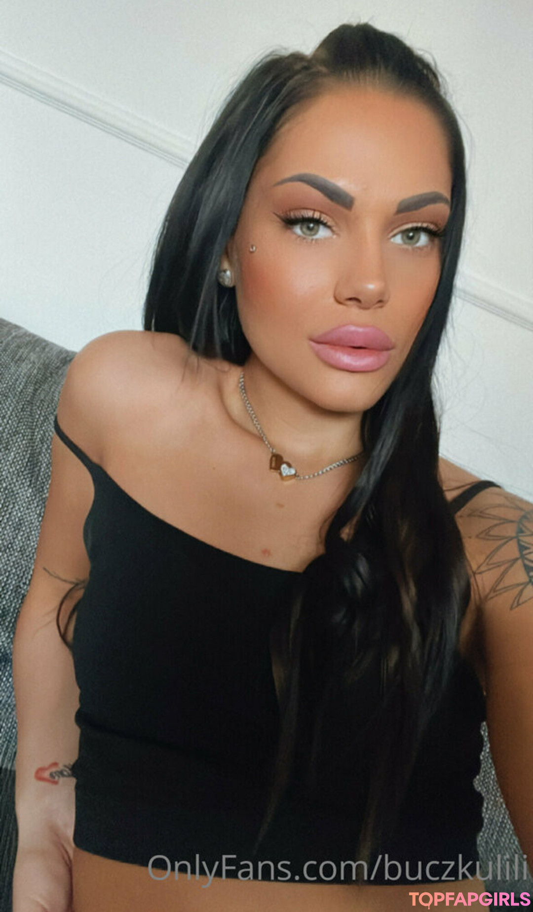 Foto di nudo di fuga di OnlyFans di Buczkulili #1055