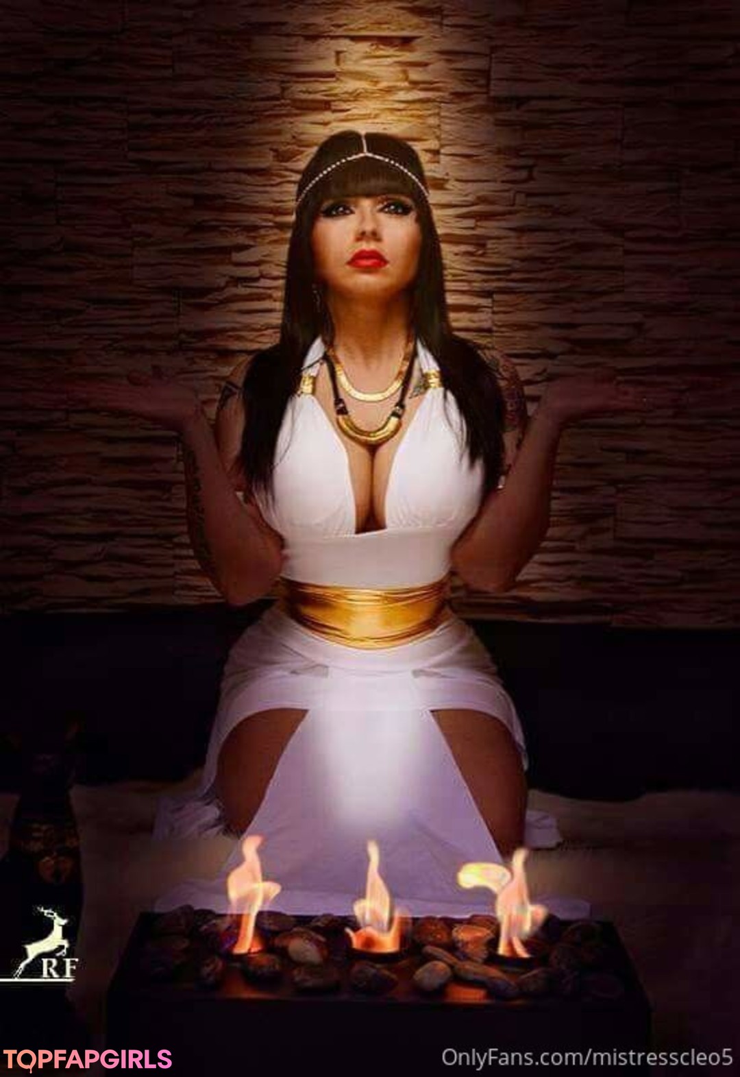 Foto di nudo di fuga di OnlyFans di Mistress Cleopatra #8