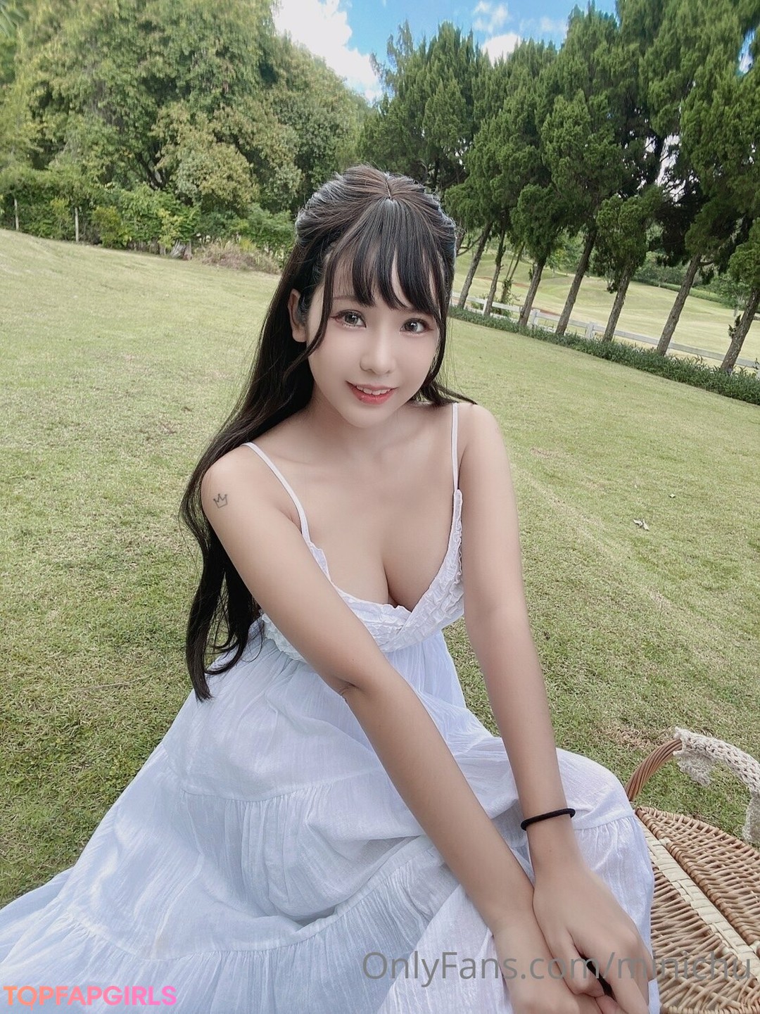 Foto di nudo di fuga di OnlyFans di Minichu #767