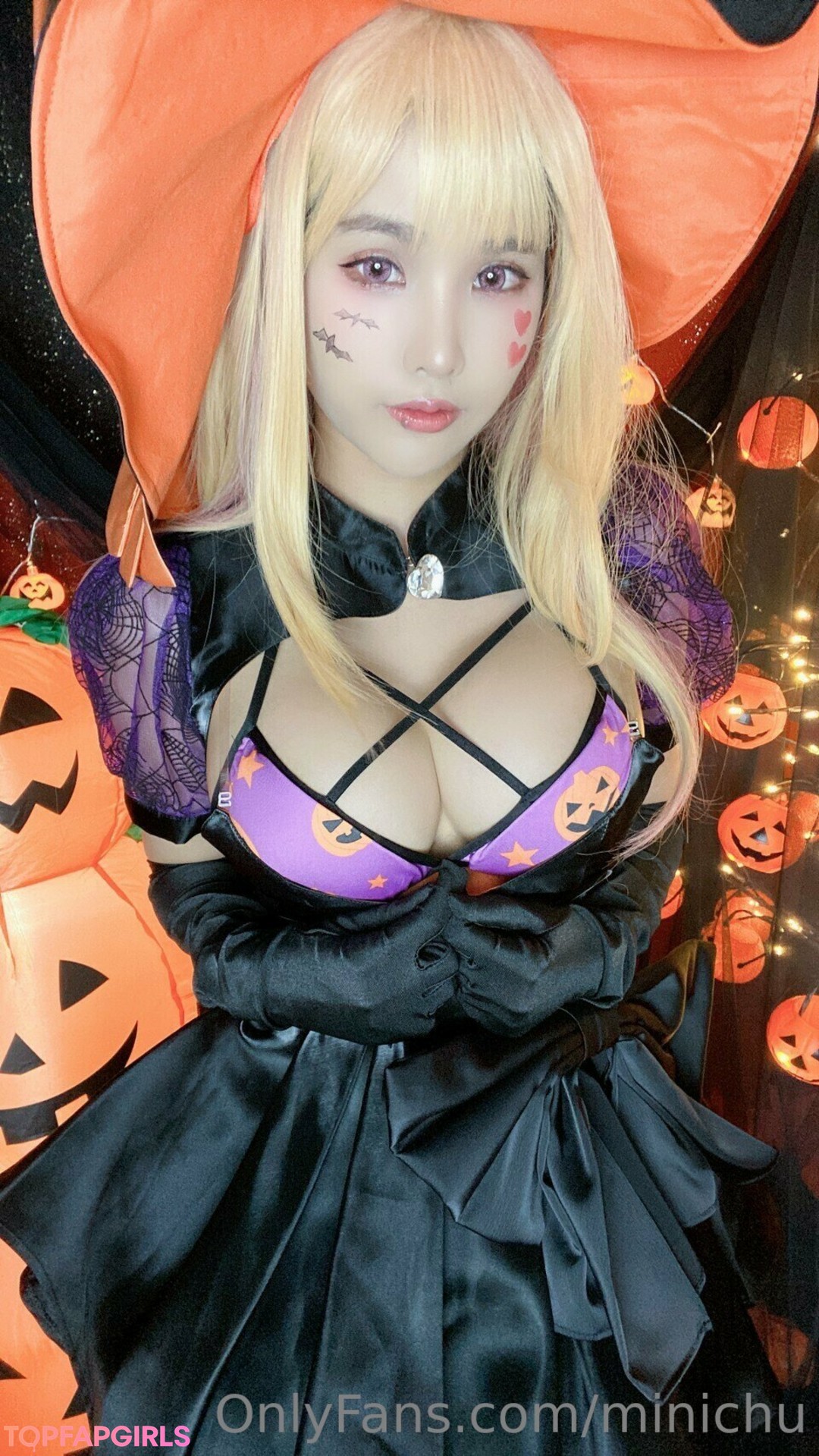 Foto di nudo di fuga di OnlyFans di Minichu #497