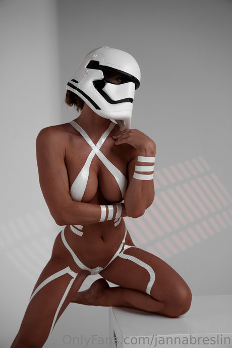 Janna Breslin