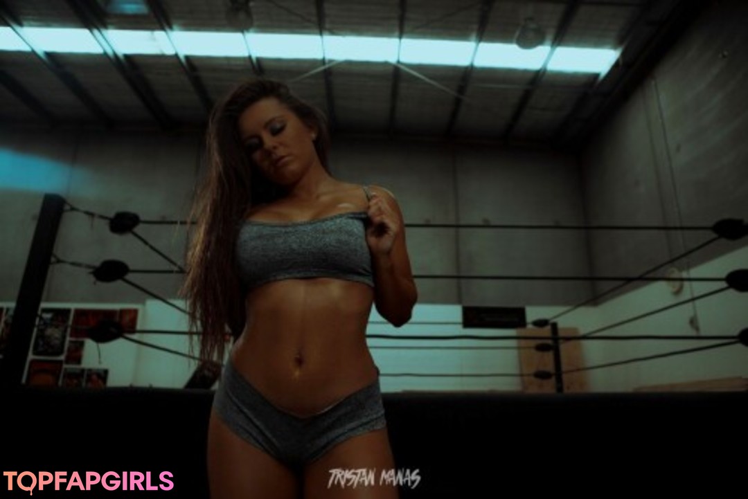 Foto di nudo di fuga di OnlyFans di Biker Biddie #51