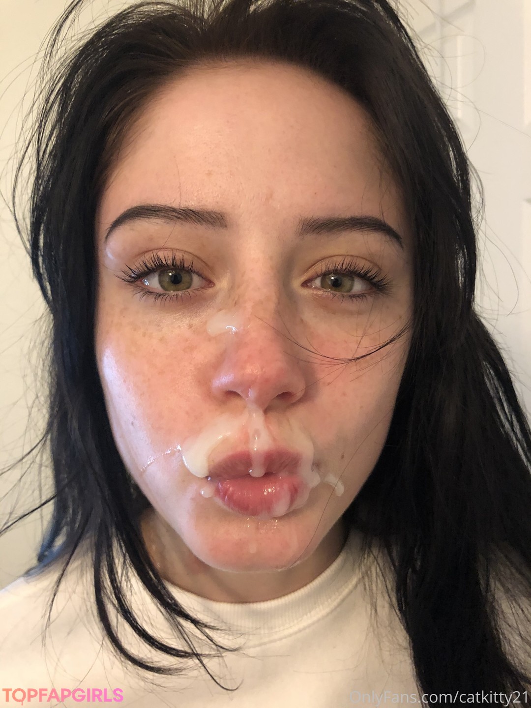 Foto di nudo di fuga di OnlyFans di Catkitty21 #20