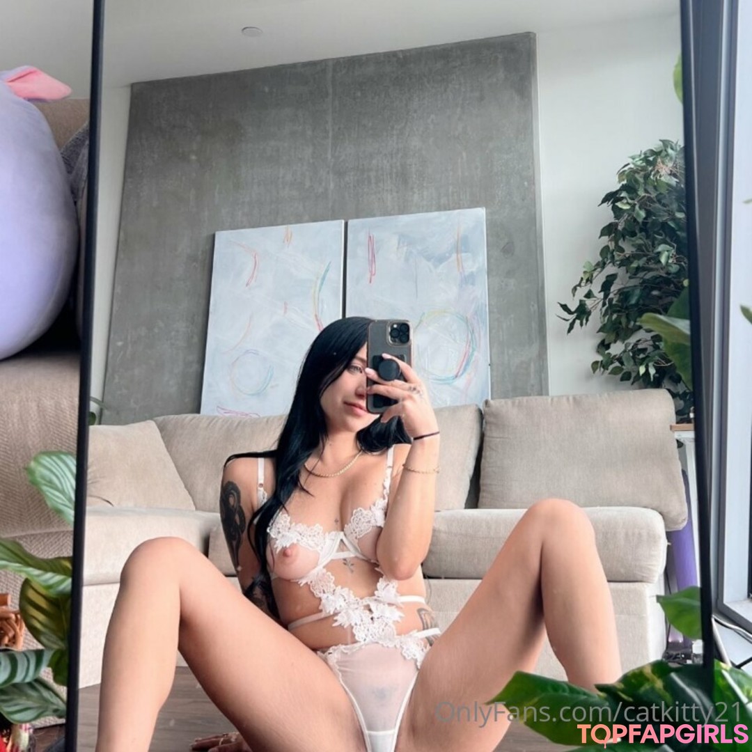Foto di nudo di fuga di OnlyFans di Catkitty21 #350