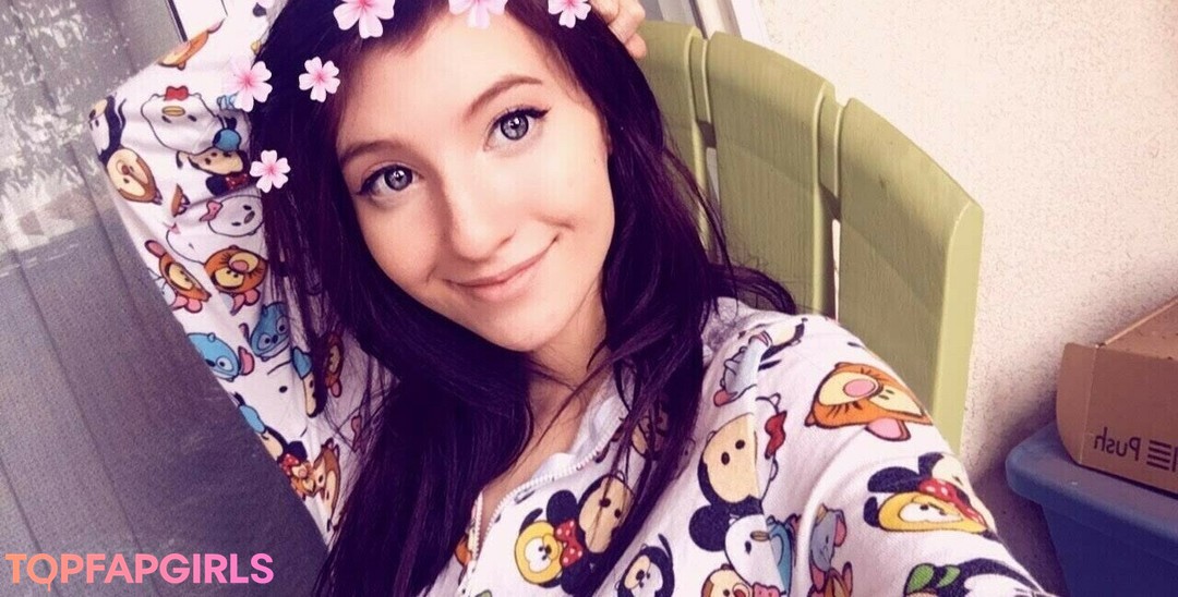 Foto di nudo di fuga di OnlyFans di Elizabeth Reed #2370