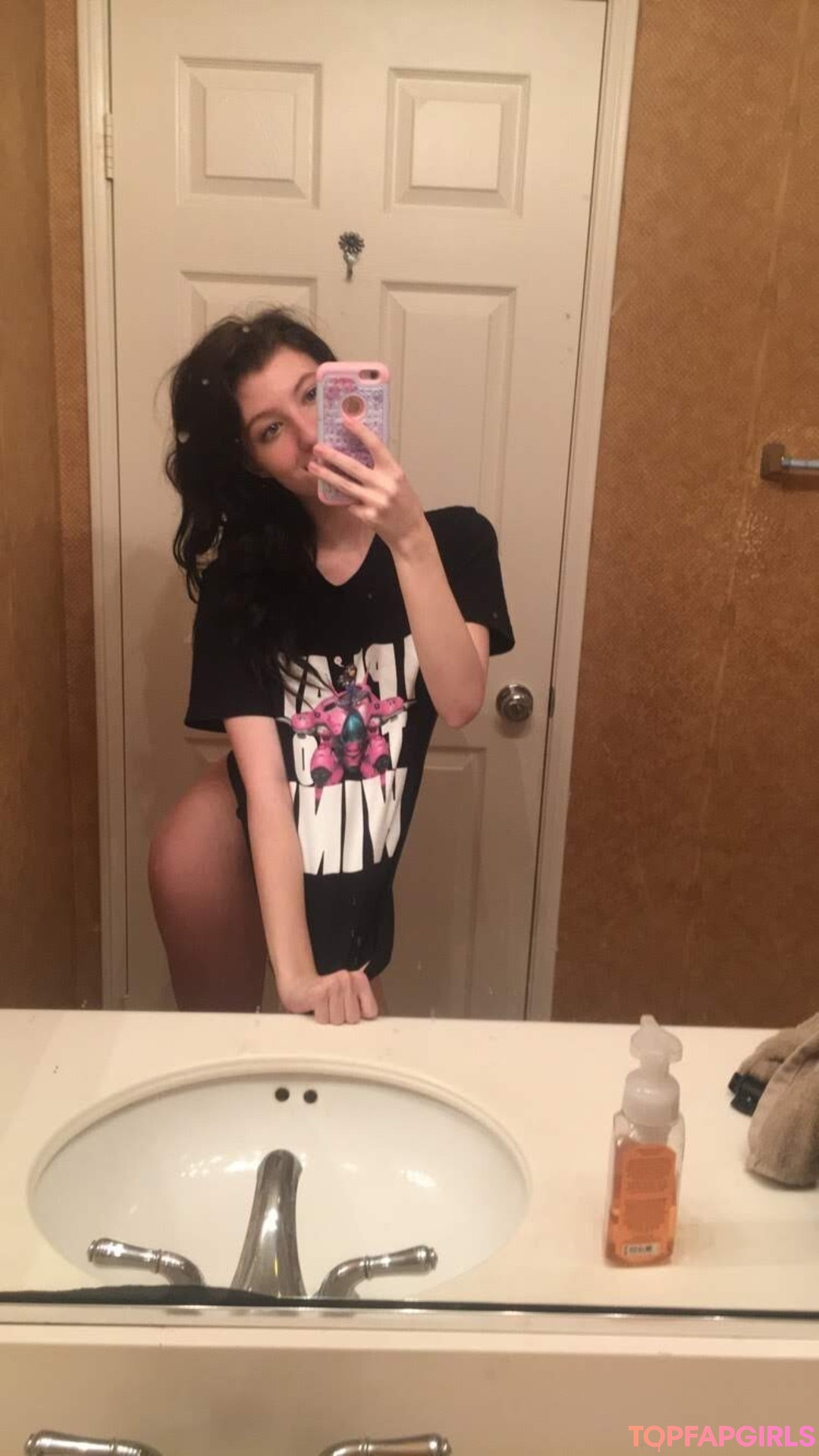 Foto di nudo di fuga di OnlyFans di Elizabeth Reed #1003