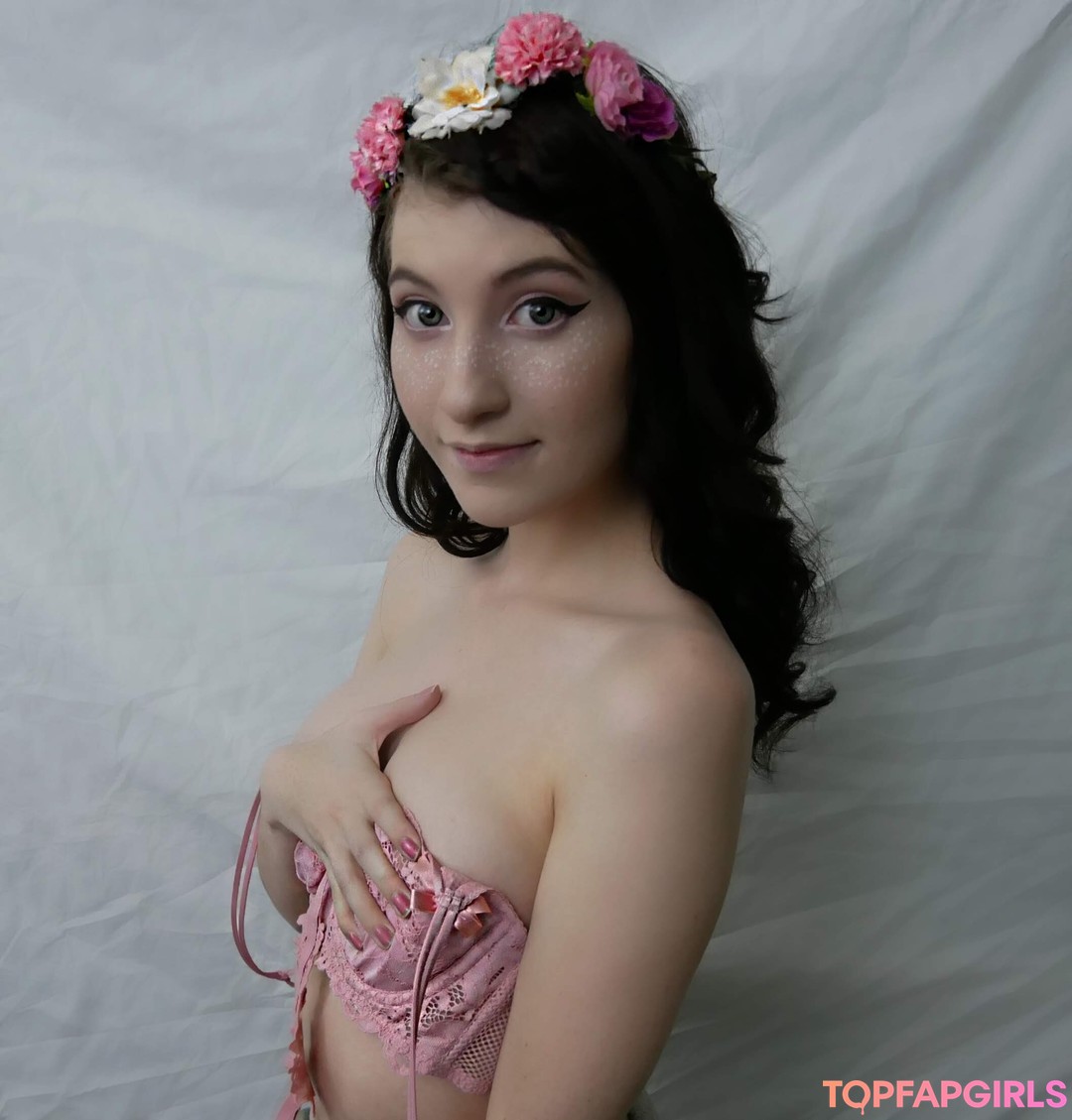 Foto di nudo di fuga di OnlyFans di Elizabeth Reed #371