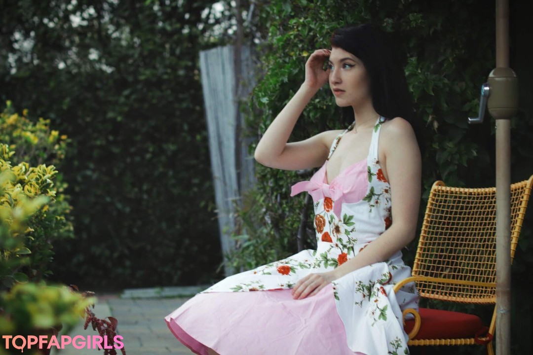 Foto di nudo di fuga di OnlyFans di Elizabeth Reed #384