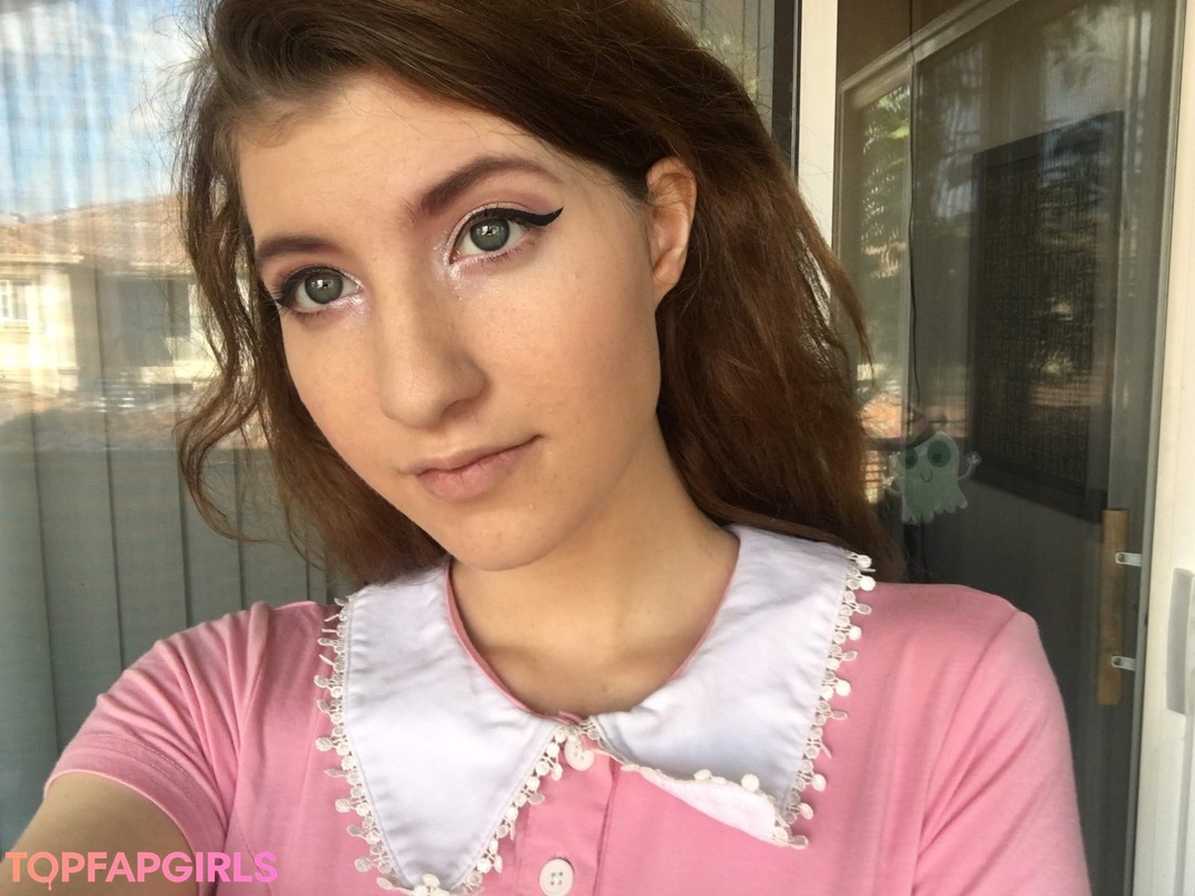 Foto di nudo di fuga di OnlyFans di Elizabeth Reed #410