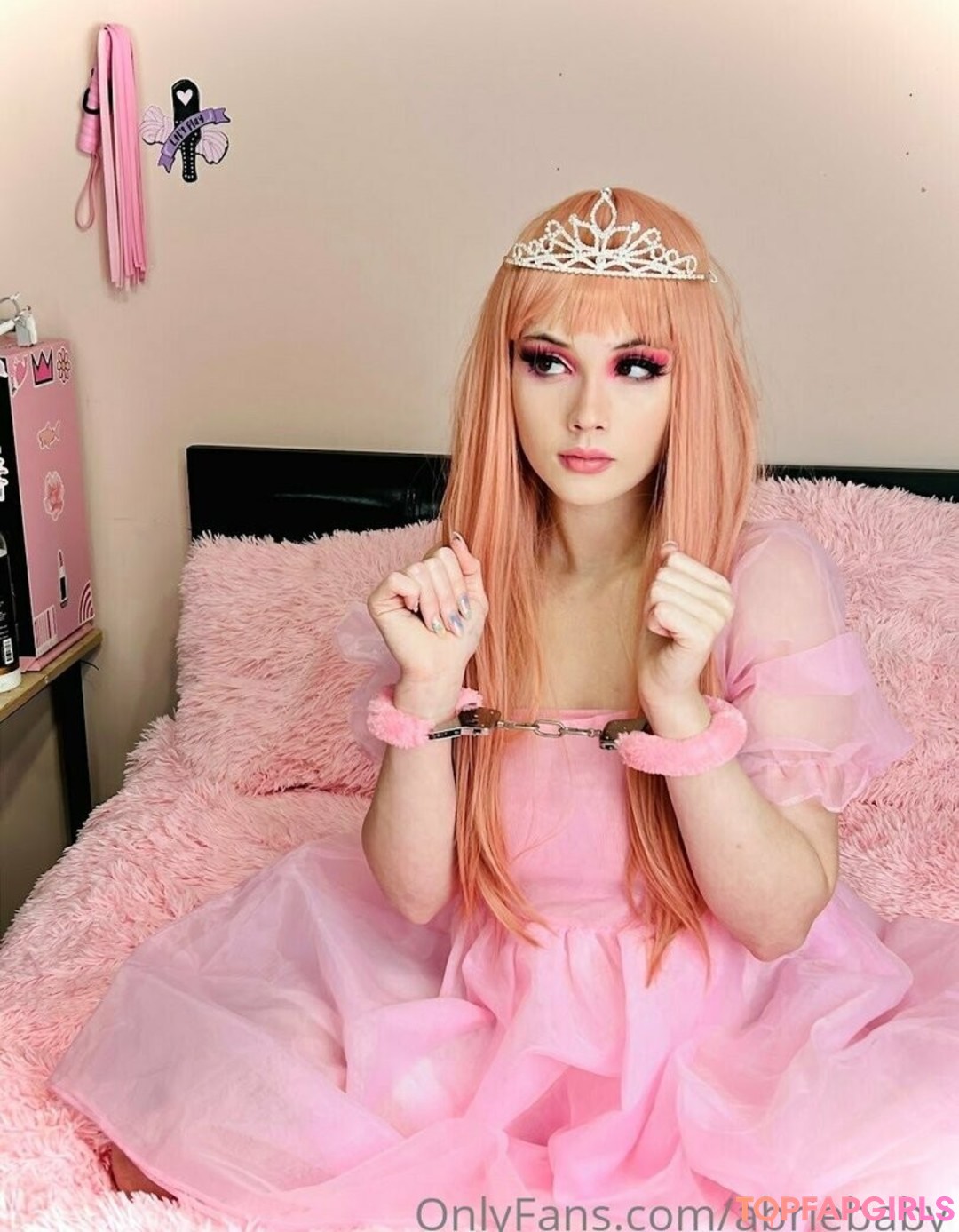 Foto di nudo di fuga di OnlyFans di Abriebaby #275