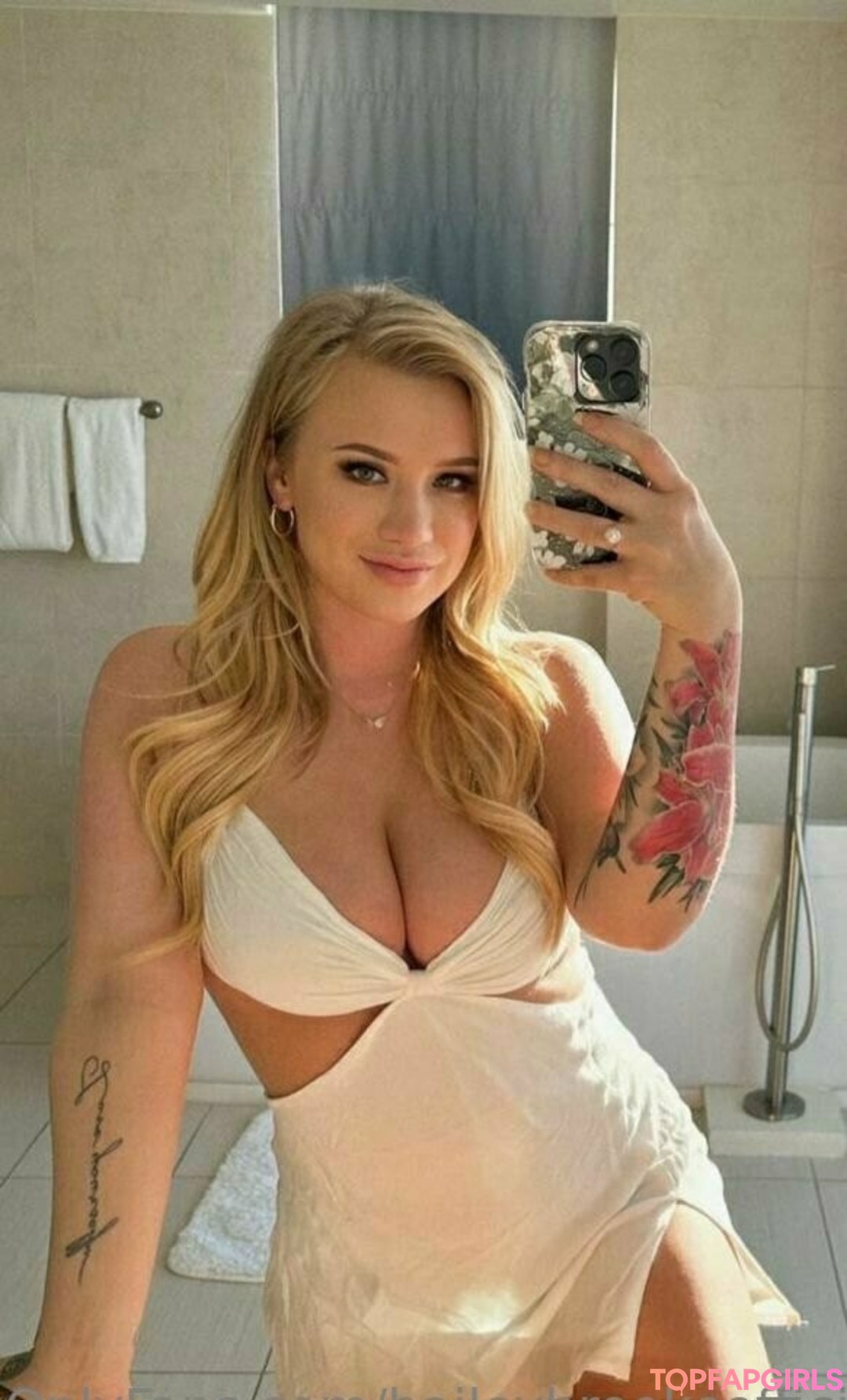 Foto di nudo di fuga di OnlyFans di Bailey Brooke #292