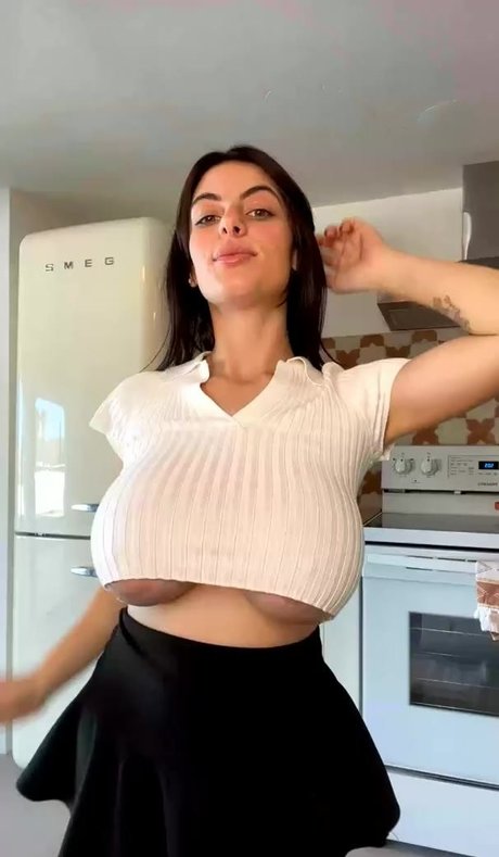 Alexa Pearl