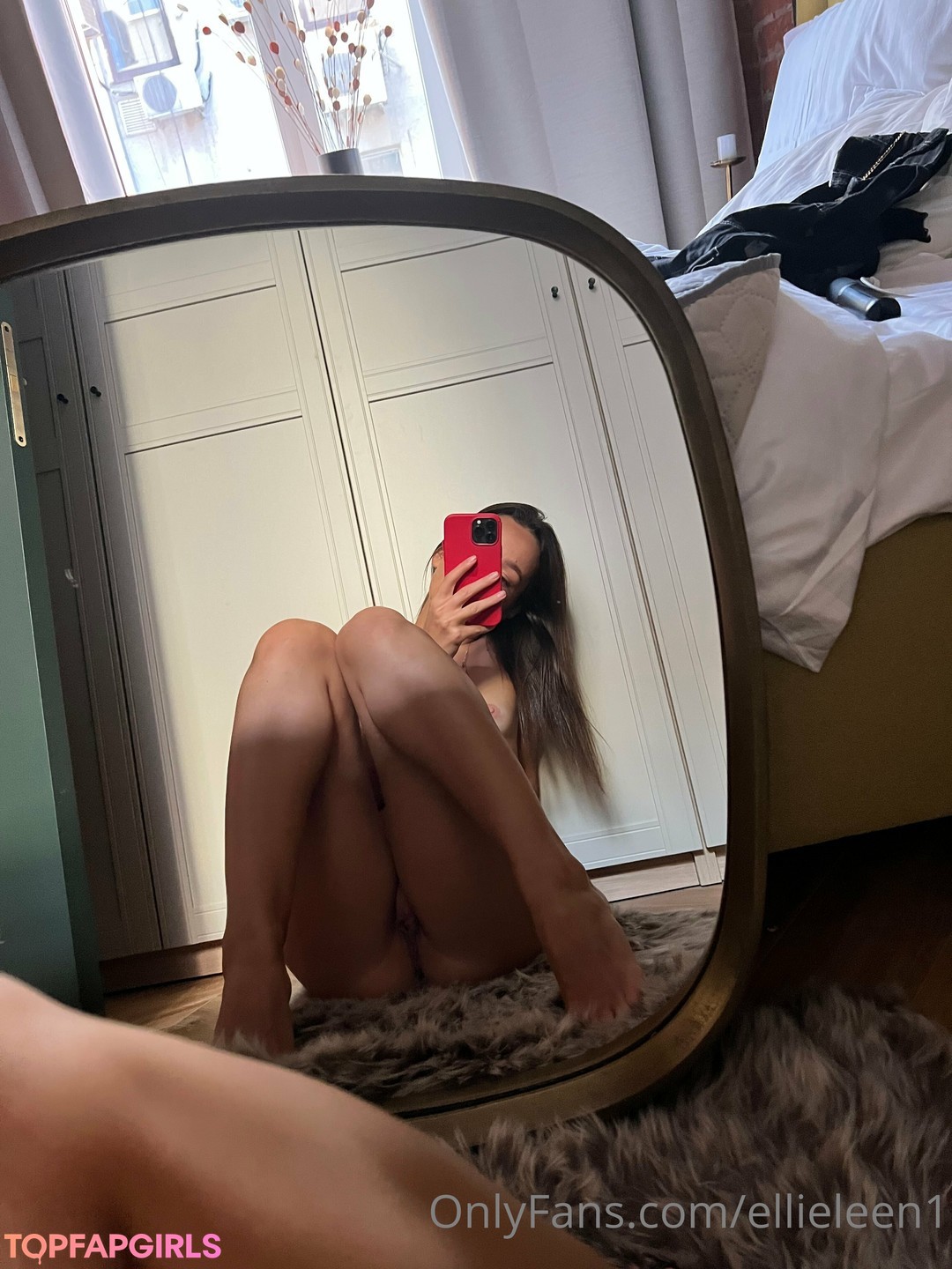 Foto di nudo di fuga di OnlyFans di Ellieleen #530