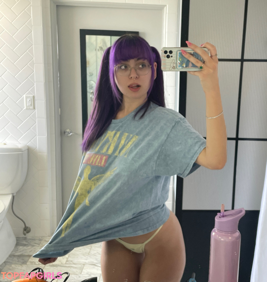 Foto di nudo di fuga di OnlyFans di Rowsvee #729