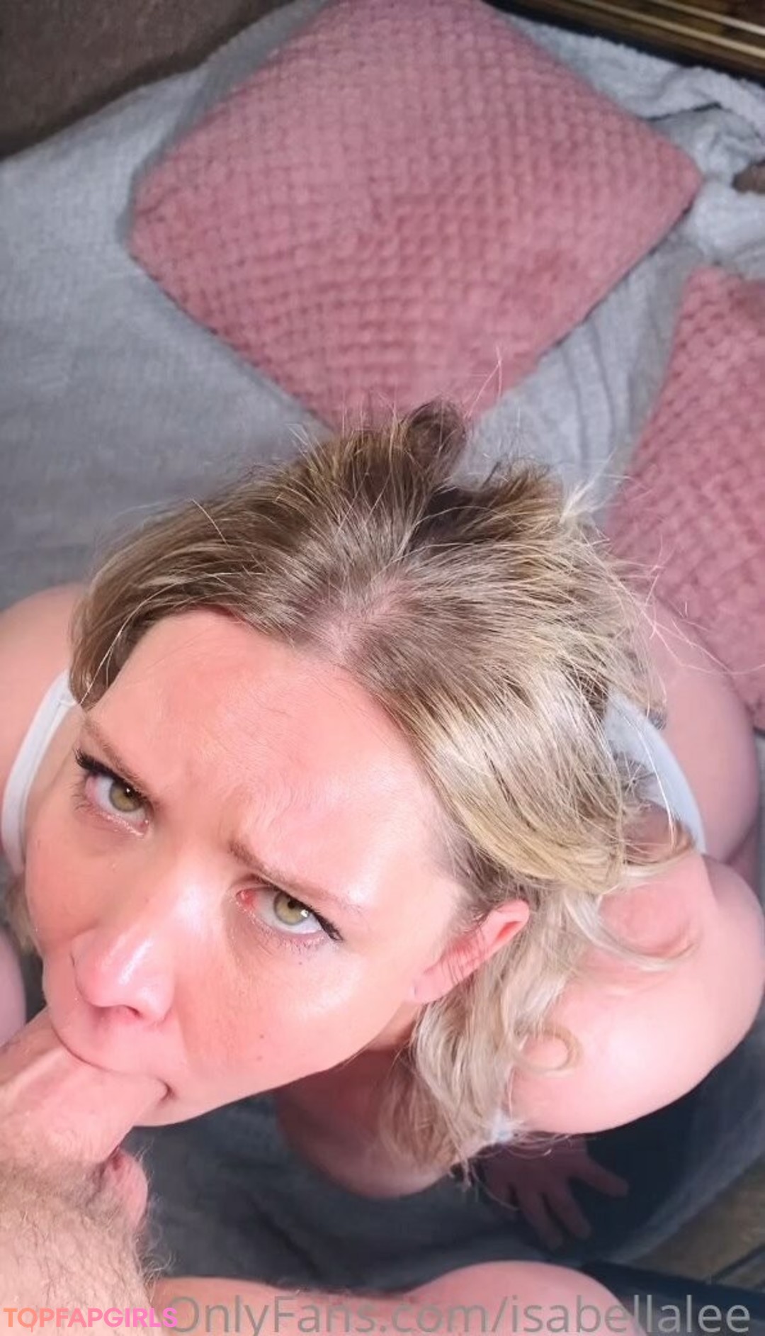 Foto di nudo di fuga di OnlyFans di Isabella Lee #361