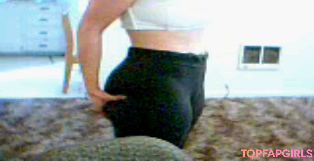 Foto di nudo di fuga di OnlyFans di Mal Malloy #115