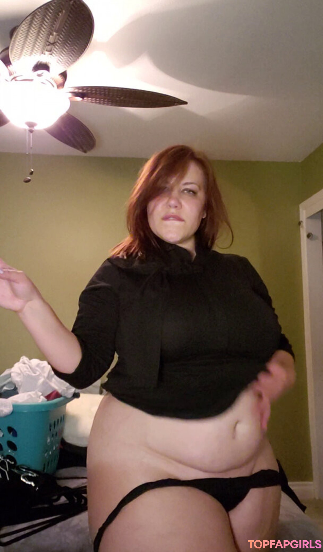 Foto di nudo di fuga di OnlyFans di Mal Malloy #476