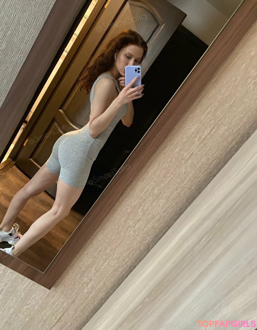 Foto di nudo di fuga di OnlyFans di Simens Sofia #1449