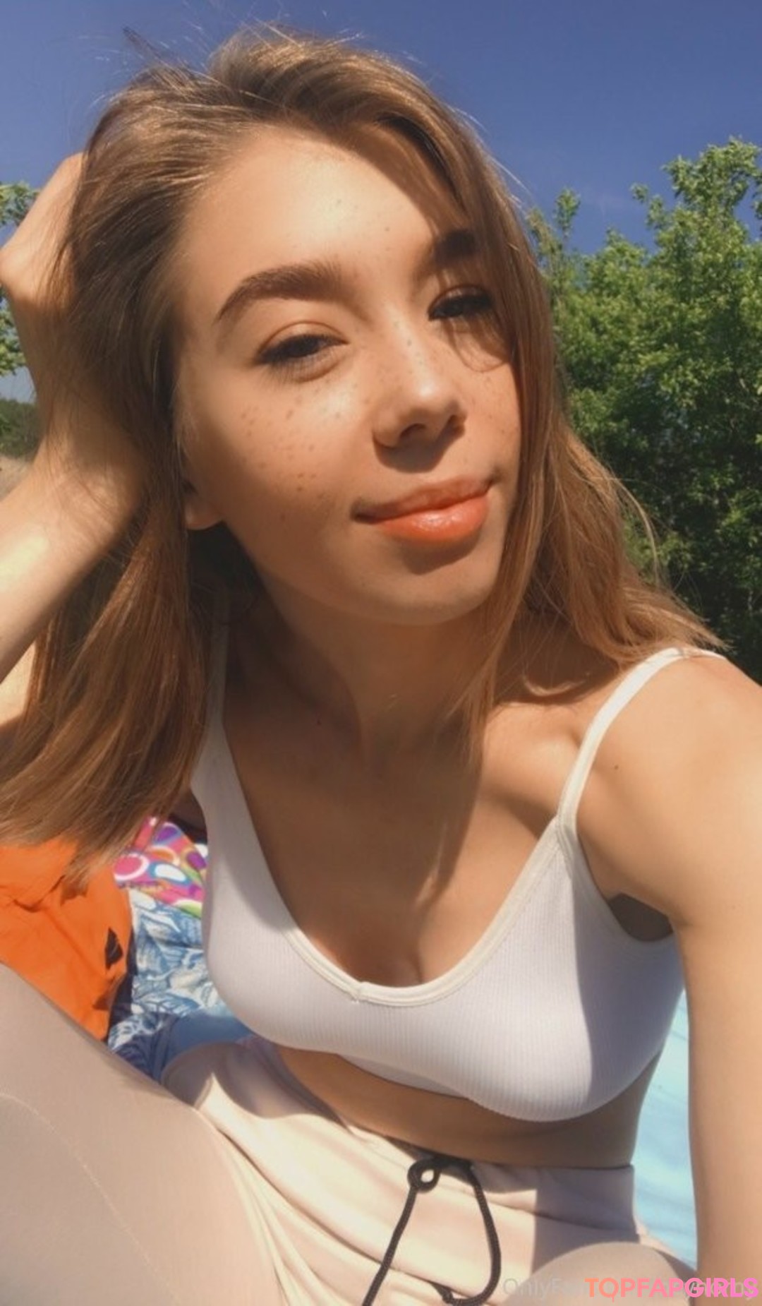 Foto di nudo di fuga di OnlyFans di Mira #360