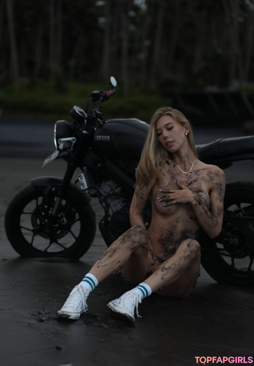 Foto di nudo di fuga di OnlyFans di Mira #412