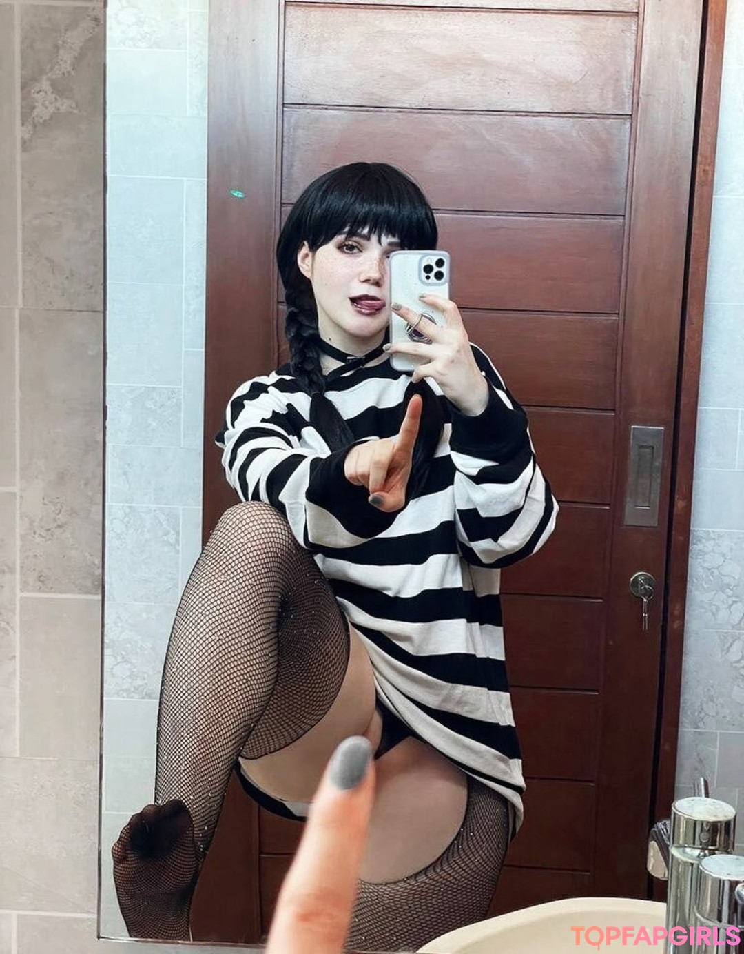 Foto di nudo di fuga di OnlyFans di Neyrodesu #2673
