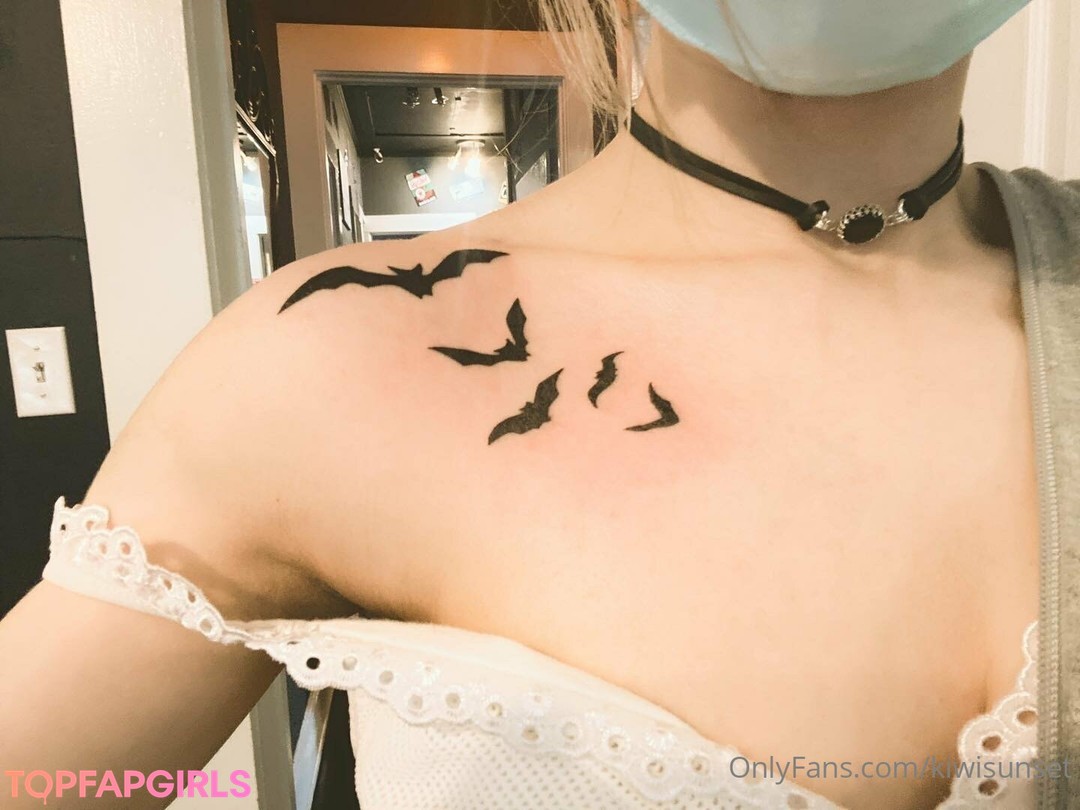 Foto di nudo di fuga di OnlyFans di Kiwi Sunset #487