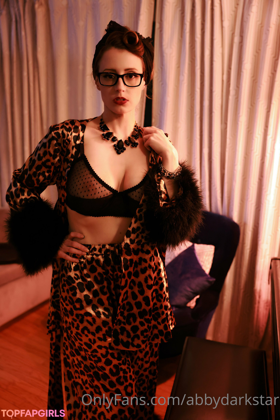 Foto di nudo di fuga di OnlyFans di Abby Dark Star #551