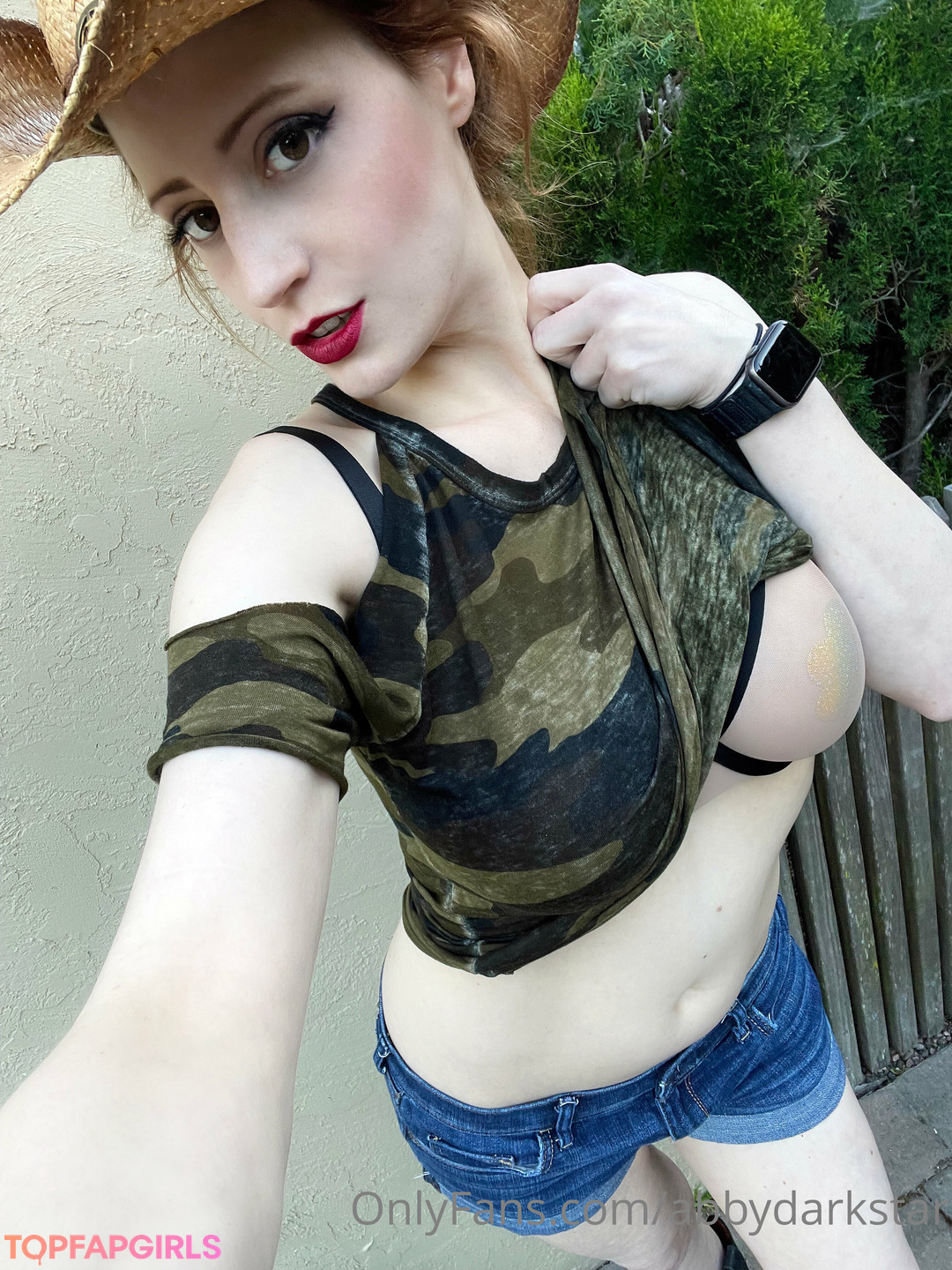 Foto di nudo di fuga di OnlyFans di Abby Dark Star #580