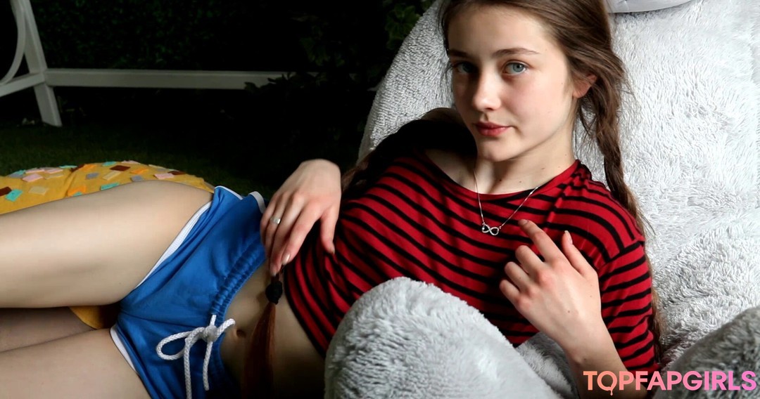 Foto di nudo di fuga di OnlyFans di Anna Vlasova #187