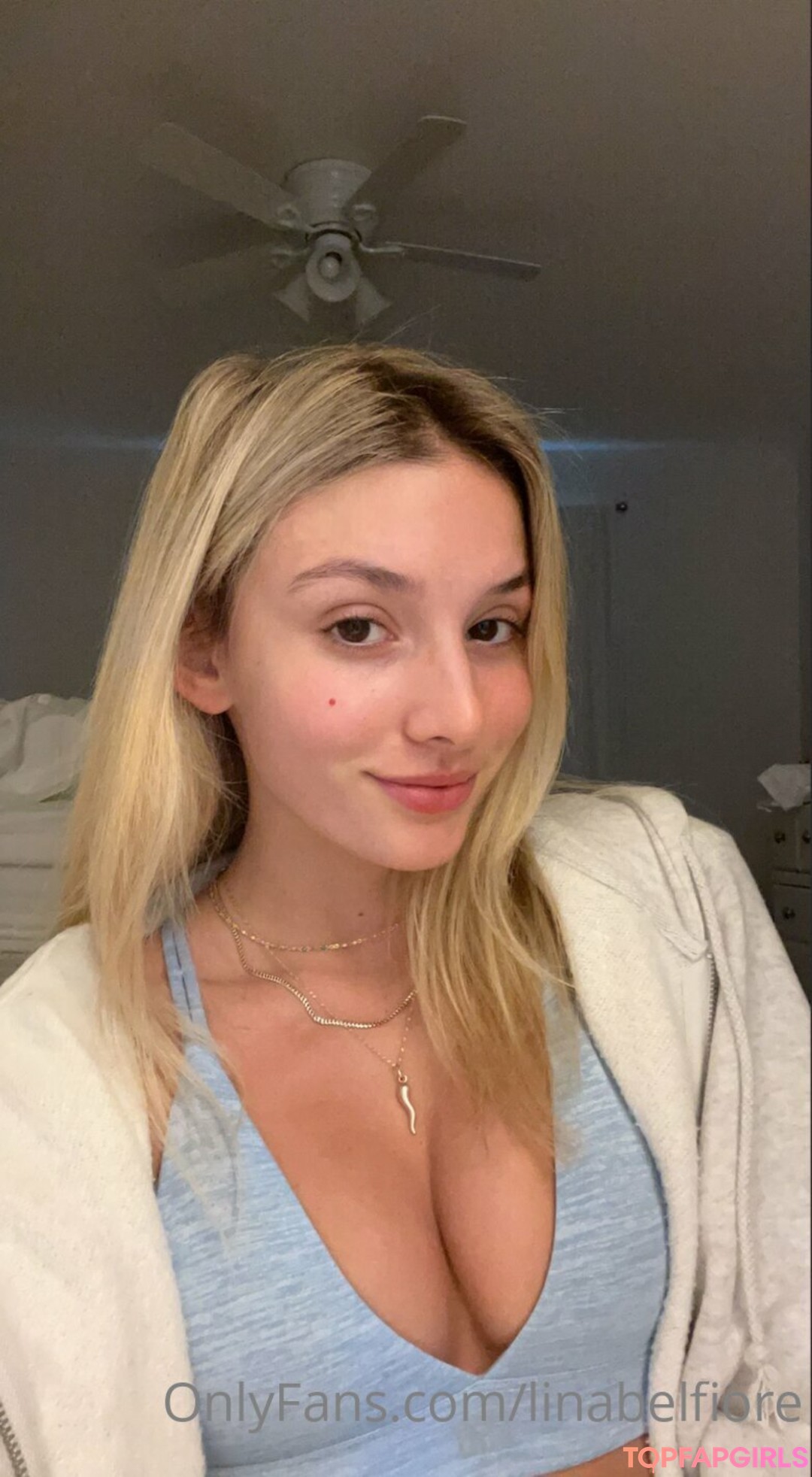 Foto di nudo di fuga di OnlyFans di Lina Belfiore #580