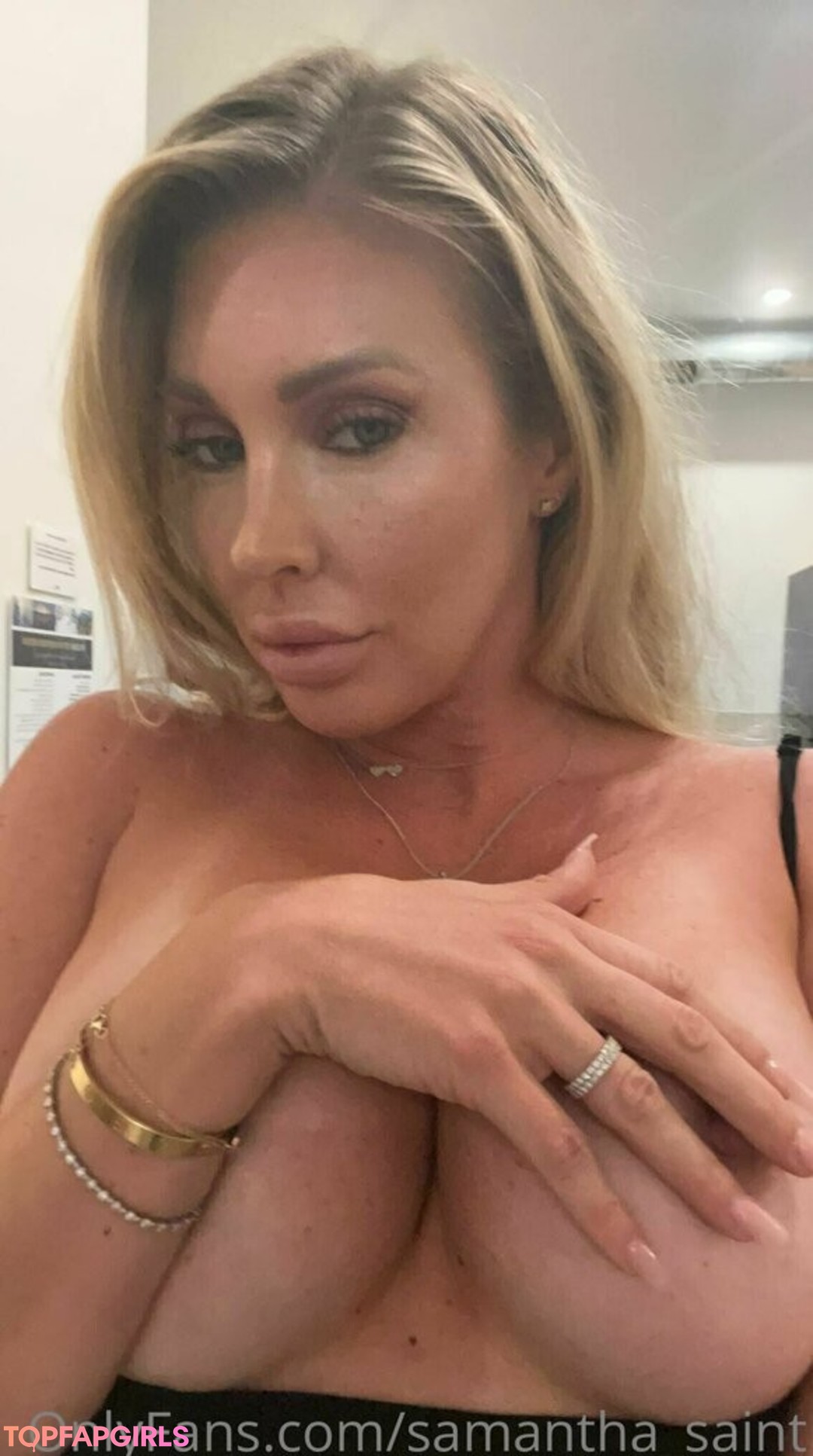 Foto di nudo di fuga di OnlyFans di Samantha Saint #702