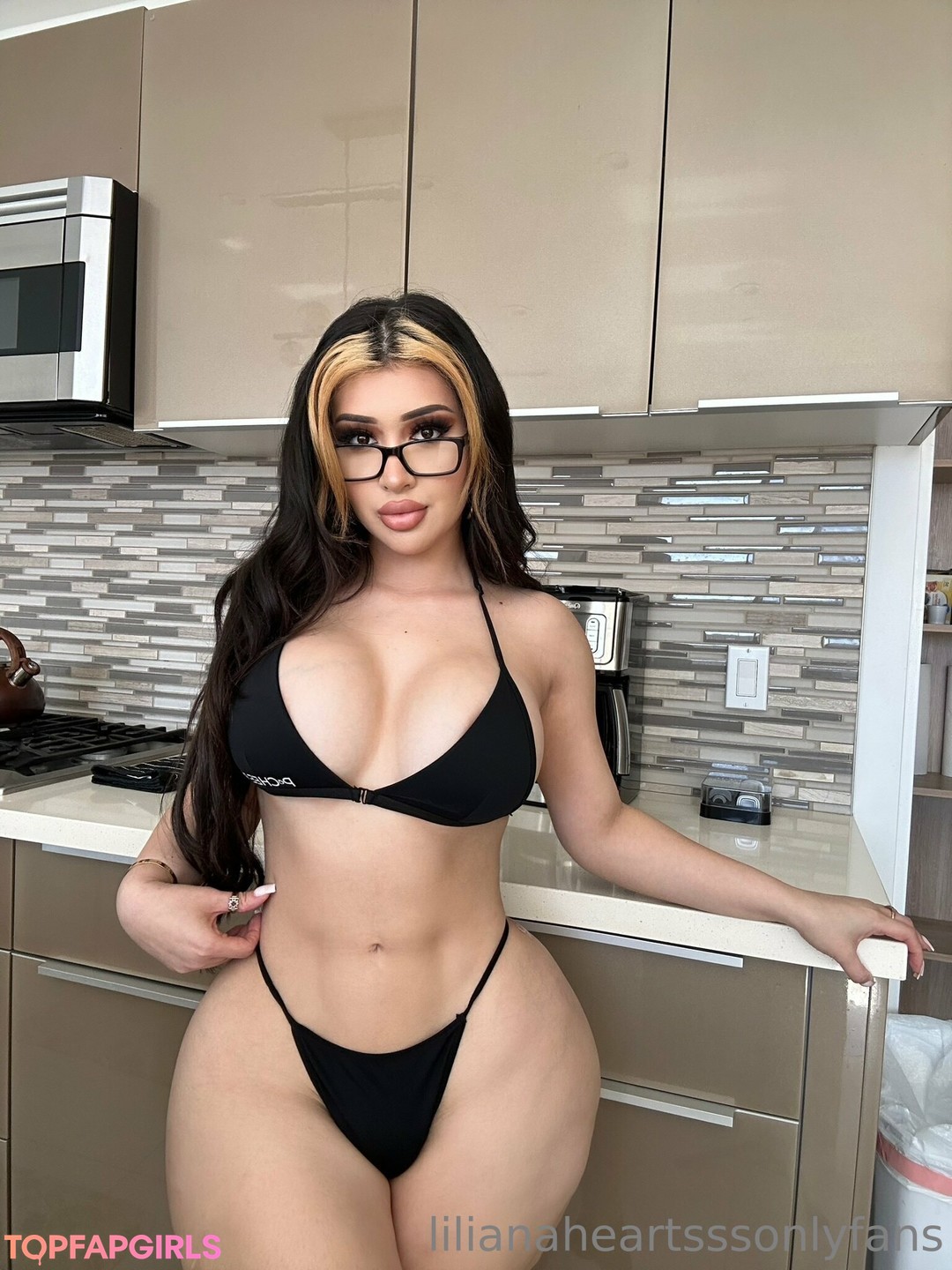 Foto di nudo di fuga di OnlyFans di Lilianaheartsss #1024