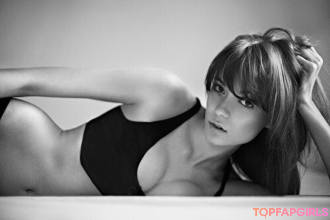 Foto di nudo di fuga di OnlyFans di Anna Lisa #73