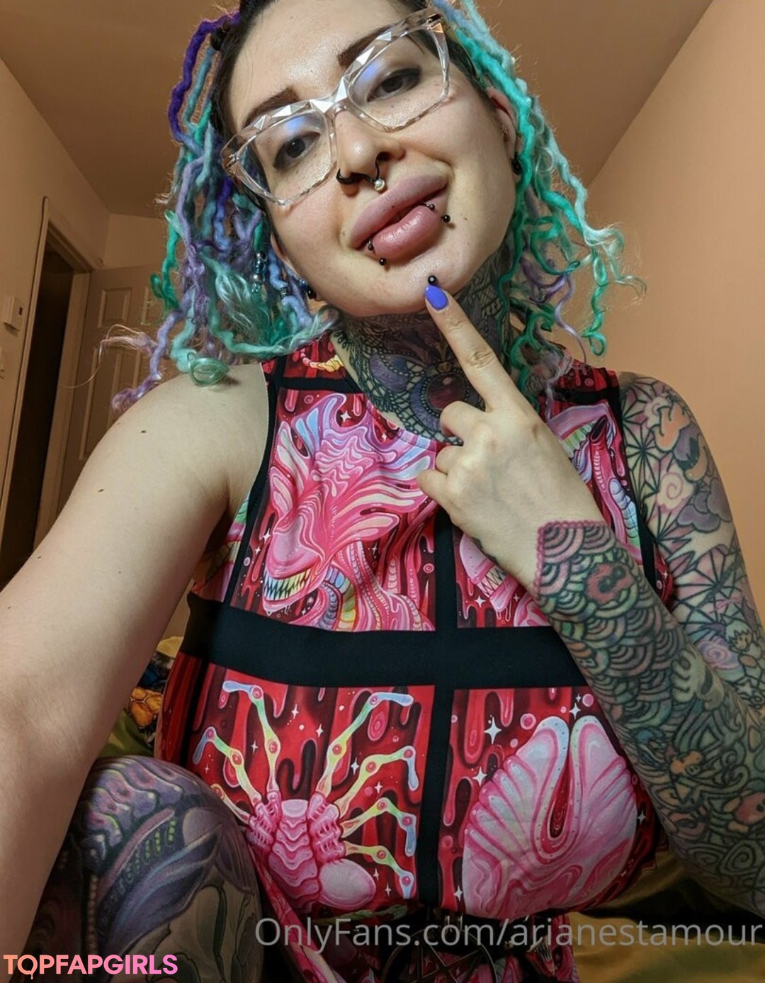 Foto di nudo di fuga di OnlyFans di Ariane Saint Amour #1958