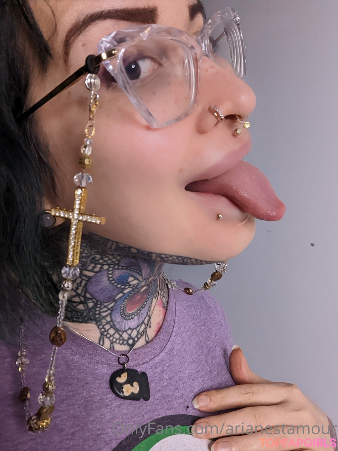 Foto di nudo di fuga di OnlyFans di Ariane Saint Amour #886