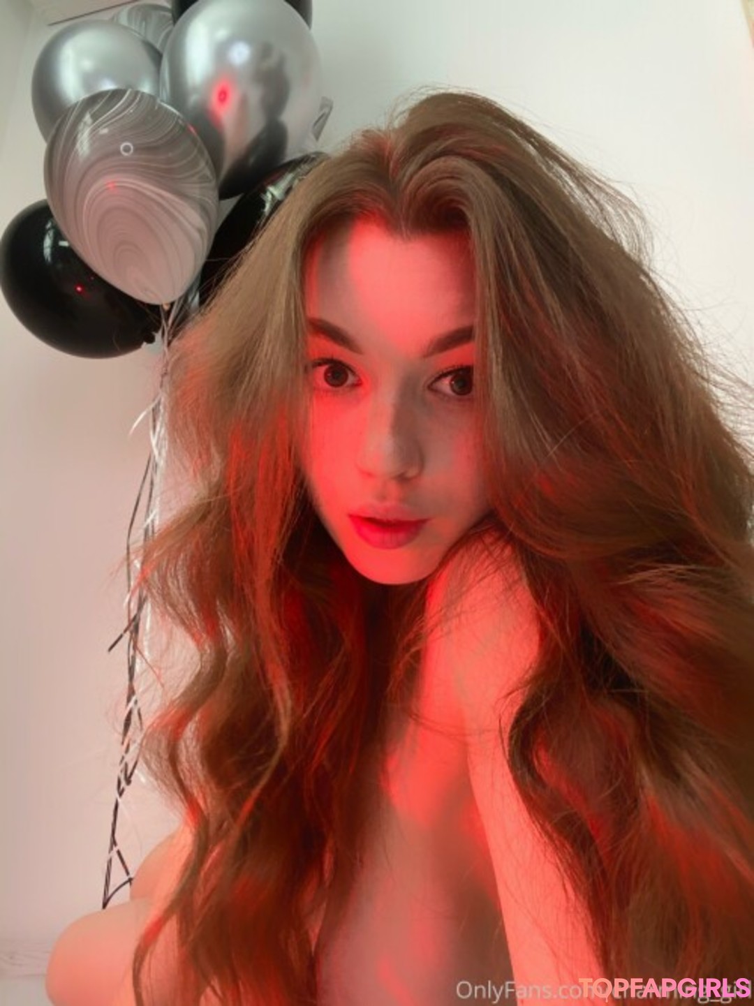 Foto di nudo di fuga di OnlyFans di Charming Girl #195